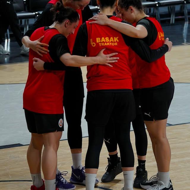 Galatasaray Basketbol Takımları, Sezon Sonucu İçin Hazırlıklarını Tamamladı