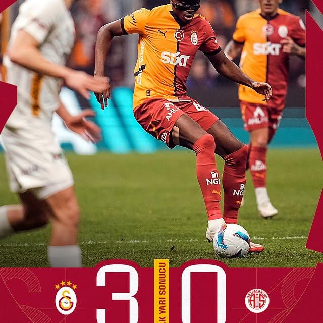 Galatasaray, Antalyaspor'u İlk Yarıda 3-0 Önde Kapatı