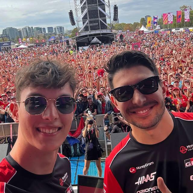 Ocon, Avustralya Grand Prix'de İlk Sıralama Turlarında Zorlandı