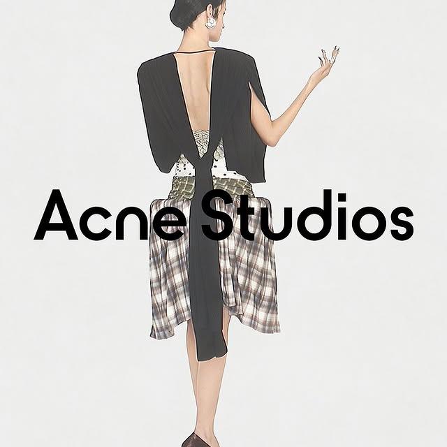 Acne Studios İlkbahar/Yaz 2025 Koleksiyonu, Ev Ortamlarından İlham Alıyor