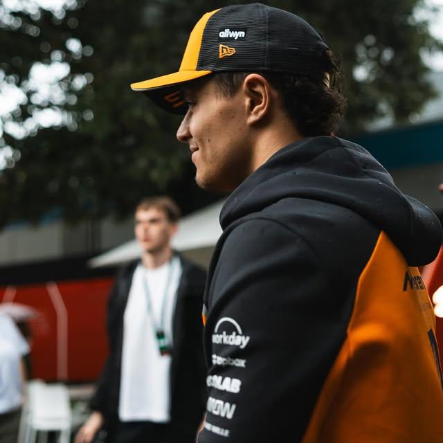 Formula 1: McLaren Takımı, Yarış Günü Hazırlıklarını Tamamladı