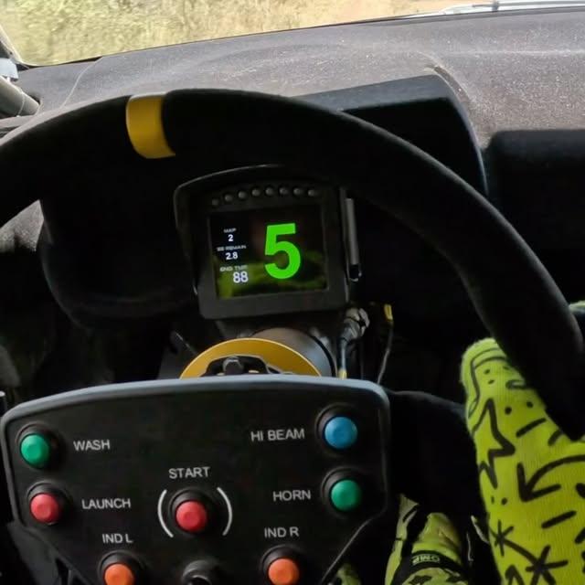 Oliver Solberg, Kenya Safari Rallisi Öncesi Test Sürüşünde Heyecanlı Anlar Yaşadı