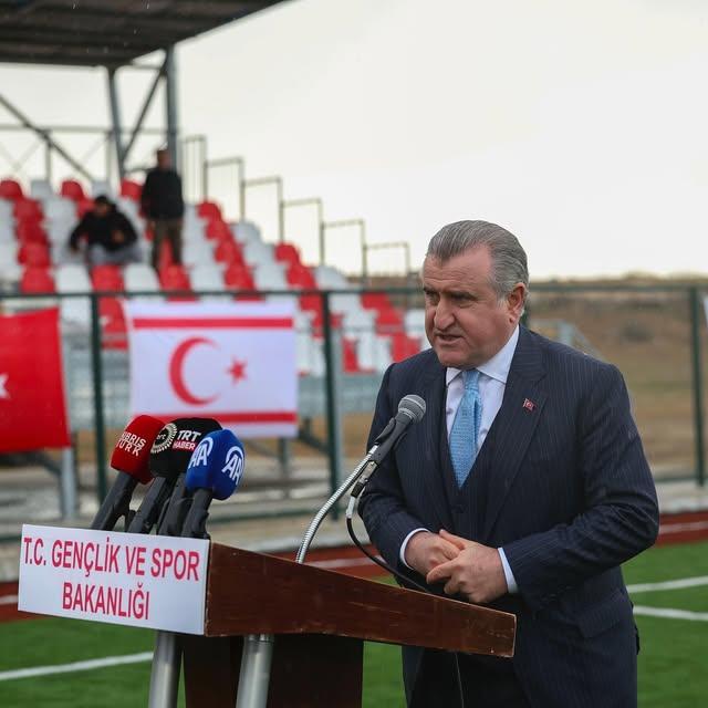 KKTC'de Yeni Gençlik ve Spor Tesisi Açıldı